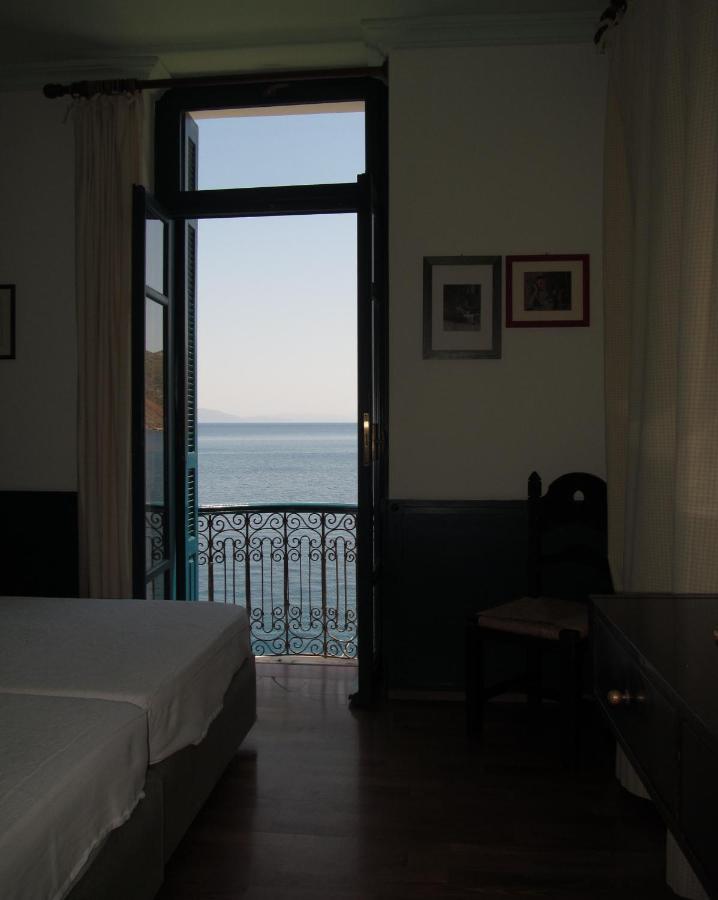 Hotel Aliki Symi Exterior photo